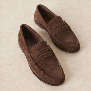 ASOS DESIGN Mayfair premium ruched loafers in brown suede (Women’s 9)